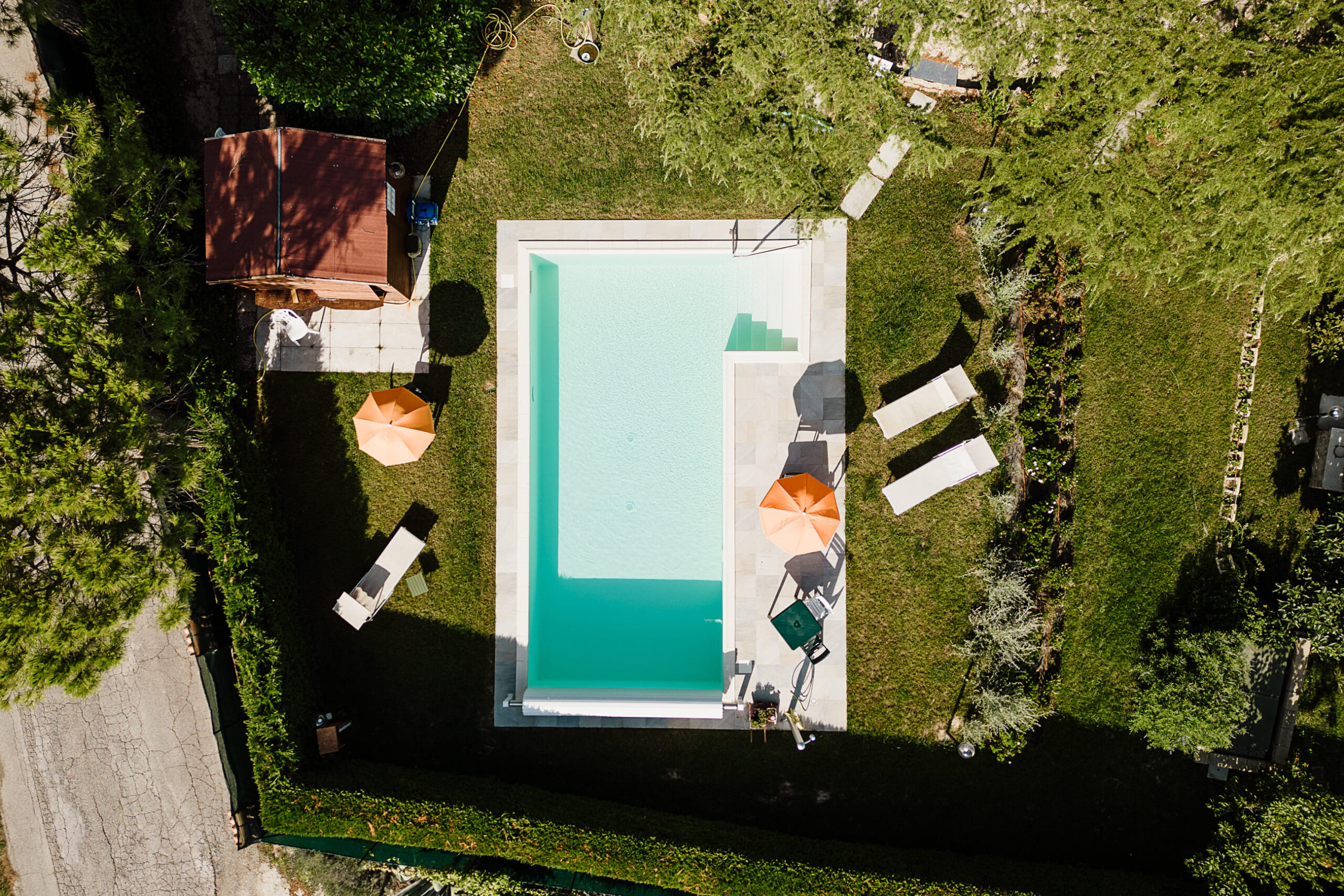 la nostra piscina a B&B Timeout